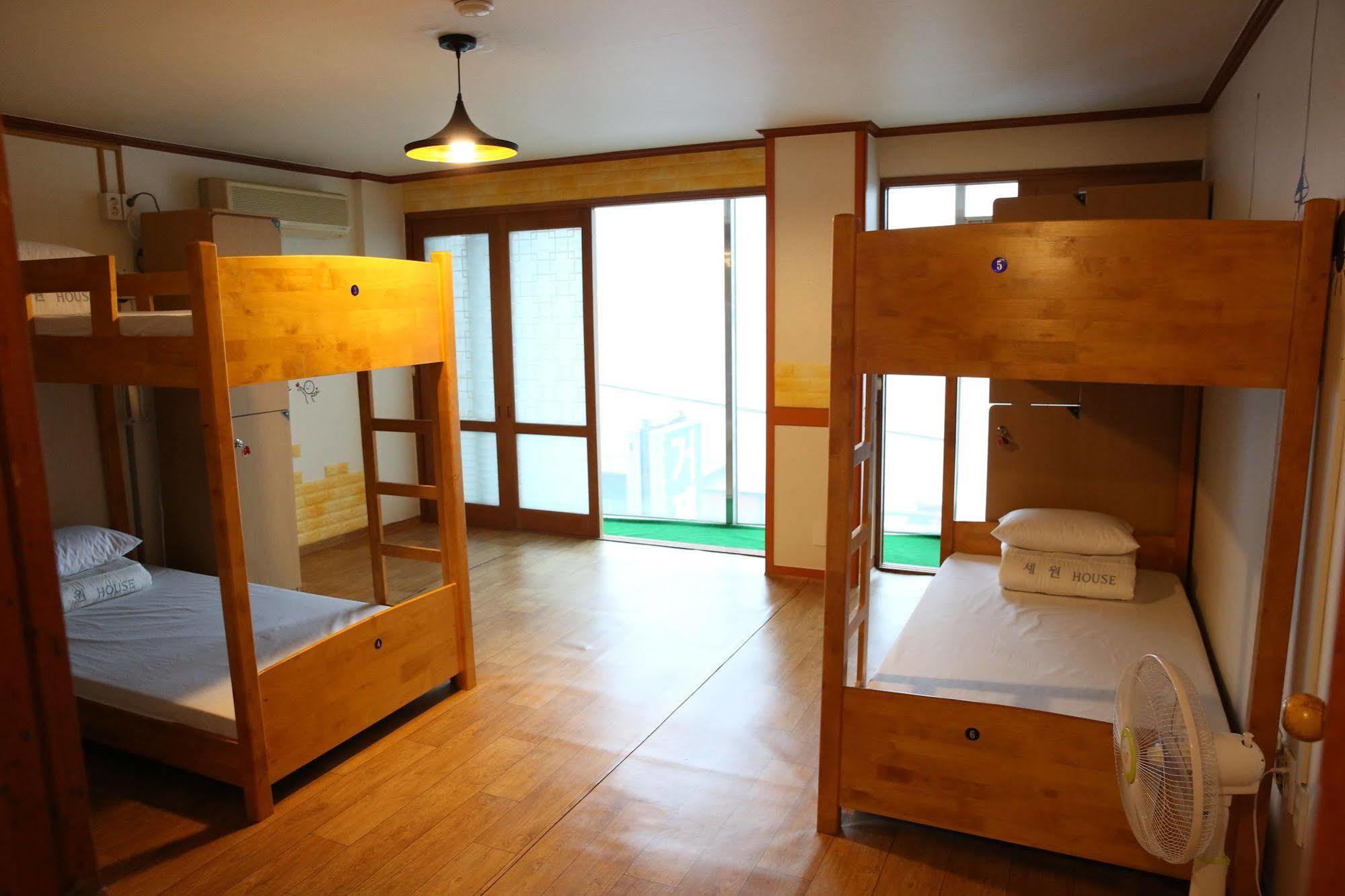 Yes Guesthouse Pusan Zewnętrze zdjęcie