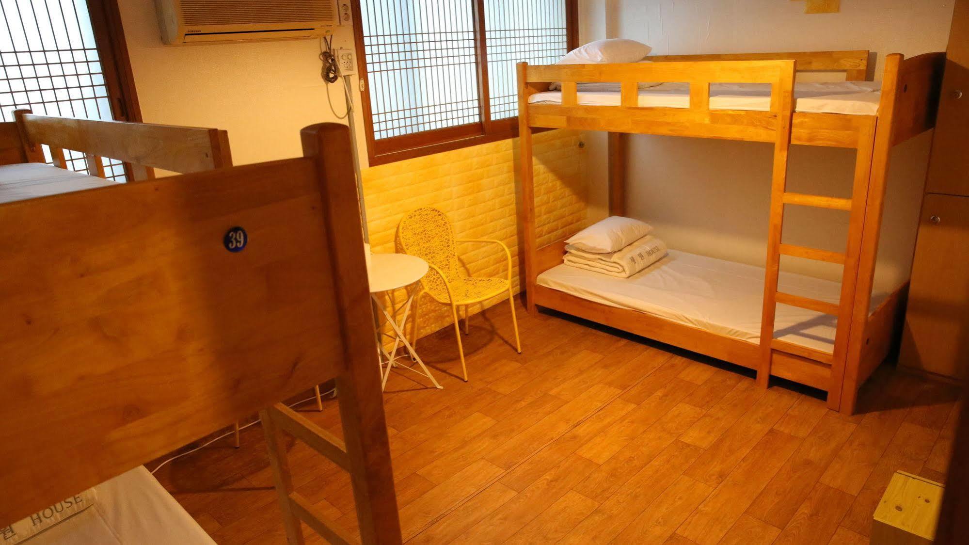 Yes Guesthouse Pusan Zewnętrze zdjęcie