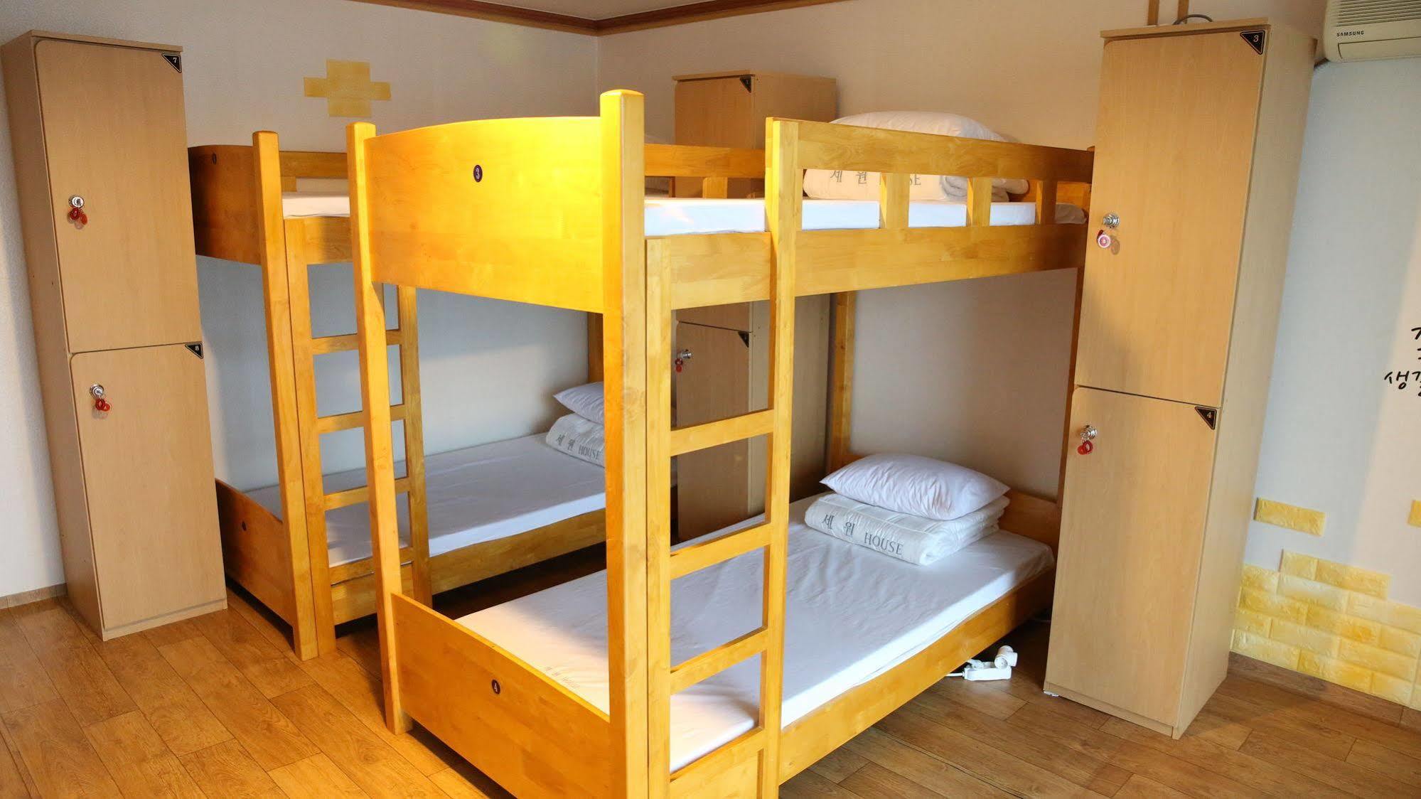 Yes Guesthouse Pusan Zewnętrze zdjęcie